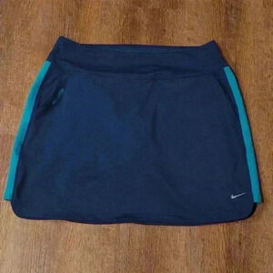 Women's Nike Golf Tour Performance‎ skort size medium